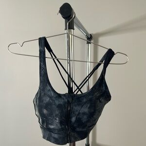 Zyia Stonewashed front zip bra